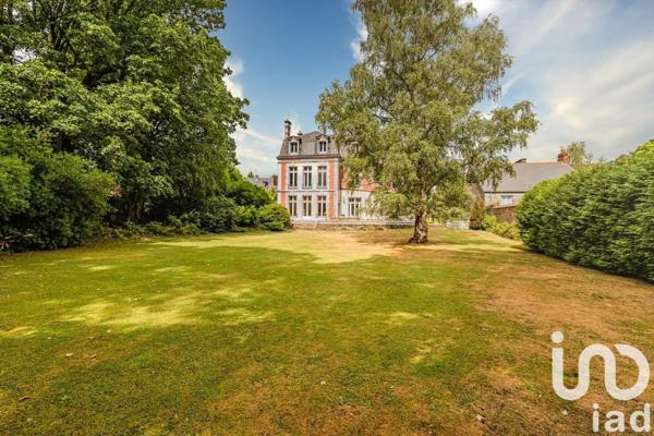 Demeure 15 pièces de 483 m² à Condé-en-Normandie (14110)