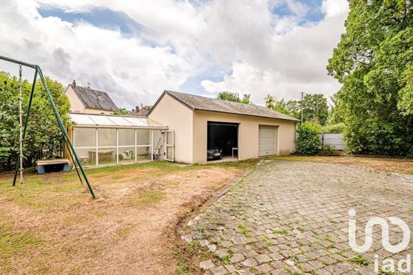 Demeure 15 pièces de 483 m² à Condé-en-Normandie (14110)