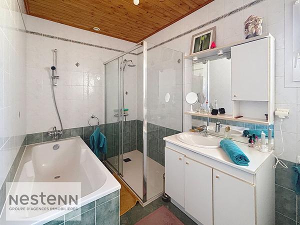 Maison 4 pièces à vendre à Challans - Bon état, grand séjour, garage