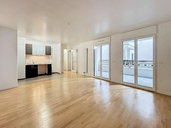 Appartement Suresnes 2 pièce(s) 56 m2