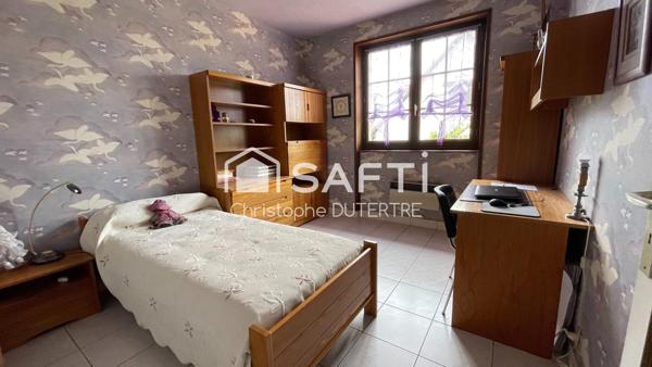 151 m² habitables, sous-sol complet