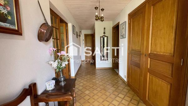 151 m² habitables, sous-sol complet