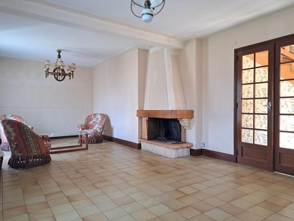 MAISON 156m² CHATELLERAULT