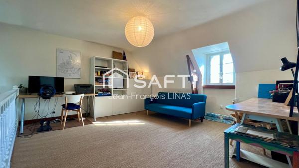 Grande propriété de 357m² constituée de 2 logements à 12 mn de VANNES