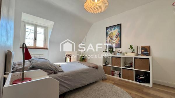 Grande propriété de 357m² constituée de 2 logements à 12 mn de VANNES