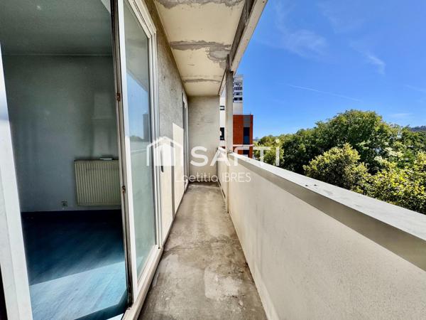 T3 à rénover avec balcon et vue sur le canal
