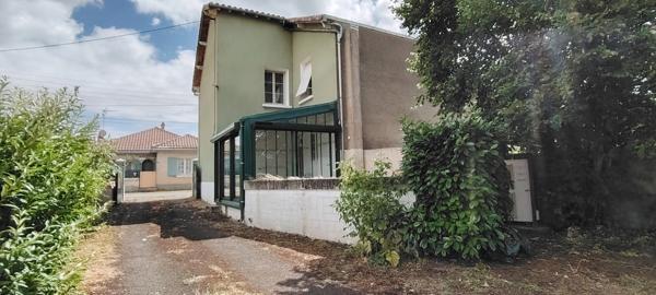 Maison à vendre 6 pièces AIRVAULT (79)
