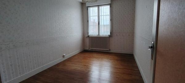 Maison à vendre 6 pièces AIRVAULT (79)