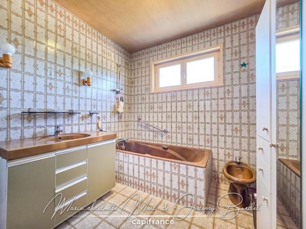 Maison 3 chambres, sur sous sol complet avec garage
