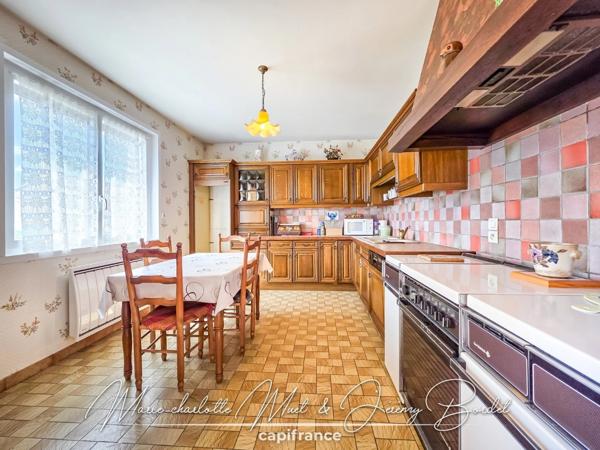 Maison 3 chambres, sur sous sol complet avec garage