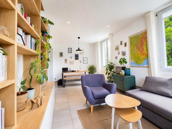 Maison de charme rénovée, sous sol aménagé, grand garage