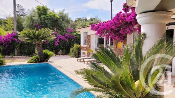 Maison à vendre  4 pièces - 134 m2 STE MAXIME - 83