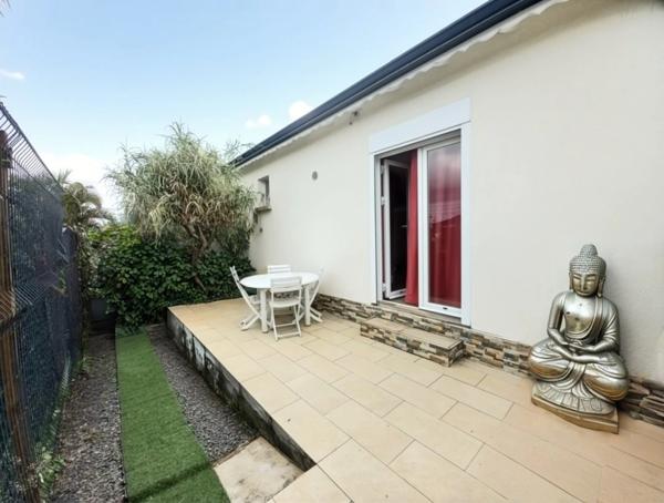 Ensemble immobilier, 2 villas avec piscine à vendre 6 pièces SAINTE ANNE GISSAC (971)