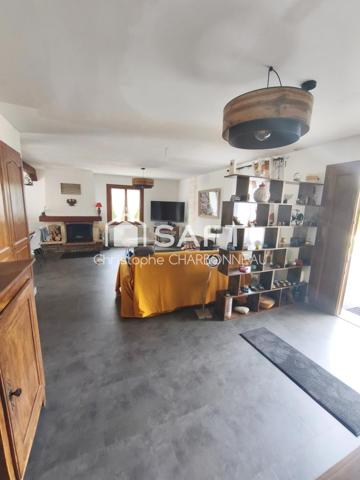 MAISON DE 4 PIECES DE PLAIN PIED RENOVEES SUR LE MONT DOL