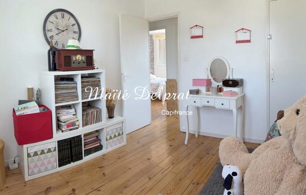 Maison en plein centre de Vedène (84) à vendre : piscine, terrasse et dépendance
