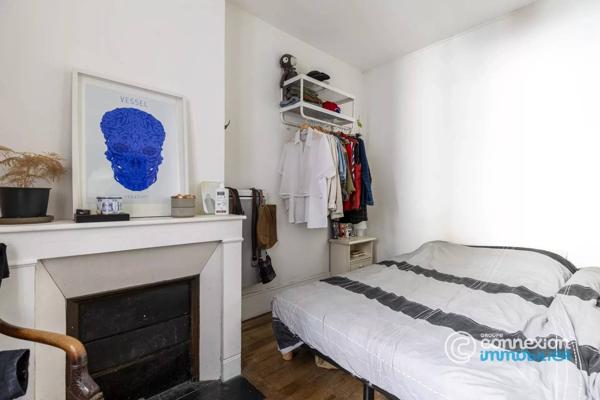 2 PIECES - 4 EXPOSITIONS - ETAGE ELEVE - LUMINEUX