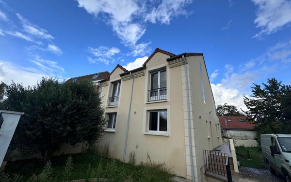 Maison à louer    7 pièces • 141 m2 Antony