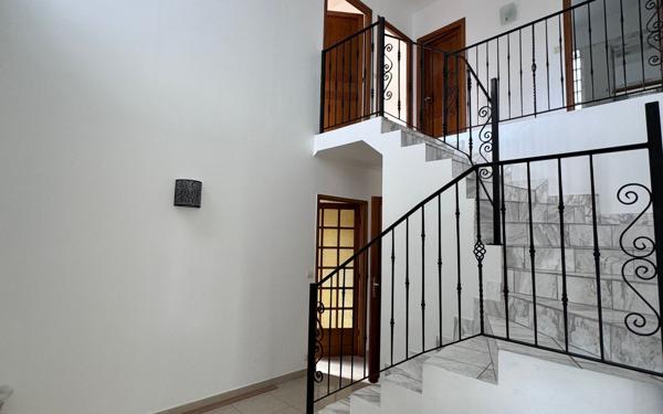 Maison à louer    7 pièces • 141 m2 Antony