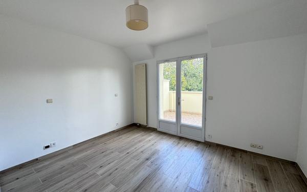 Maison à louer    7 pièces • 141 m2 Antony