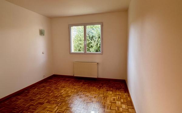 Maison à louer    7 pièces • 141 m2 Antony