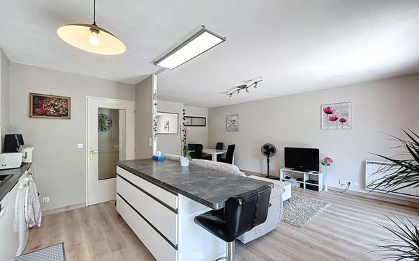 Appartement à vendre    3 pièces • 64,43 m2 Annemasse