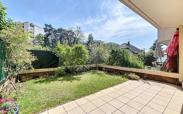 Appartement à vendre    3 pièces • 64,43 m2 Annemasse