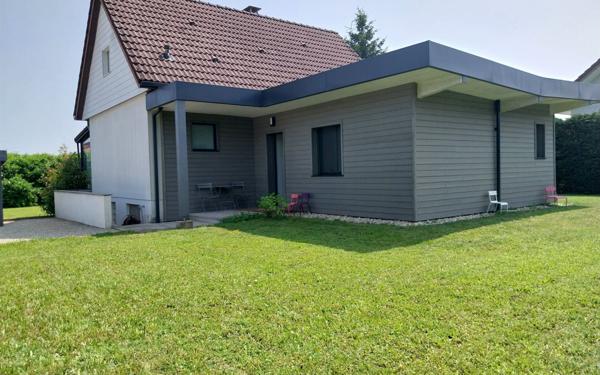 Maison à vendre    5 pièces • 132 m2 Cessy