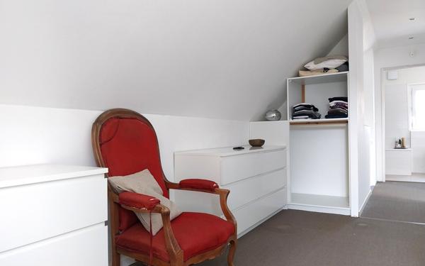 Maison à vendre    5 pièces • 132 m2 Cessy