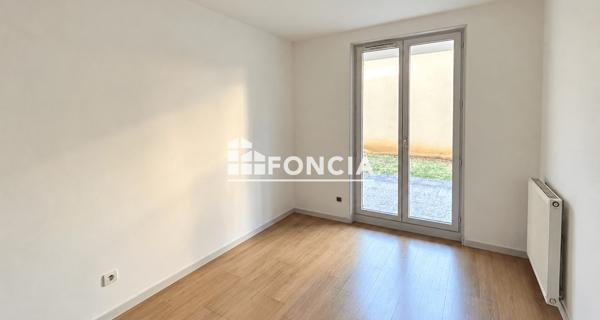 Location Appartement 3 pièces 69.1 m² - Lyon 69008