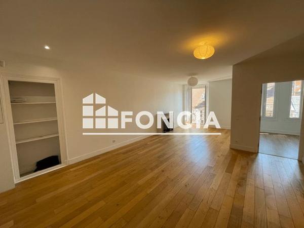 Location Appartement 3 pièces 64.8 m² - 14 RUE LAKANAL Grenoble 38000