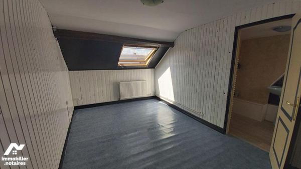 FOURMIES CENTRE VILLE MAISON 3 CHAMBRES BON ETAT AVEC JARDINET
Maison de 91 m2 habitable compr...