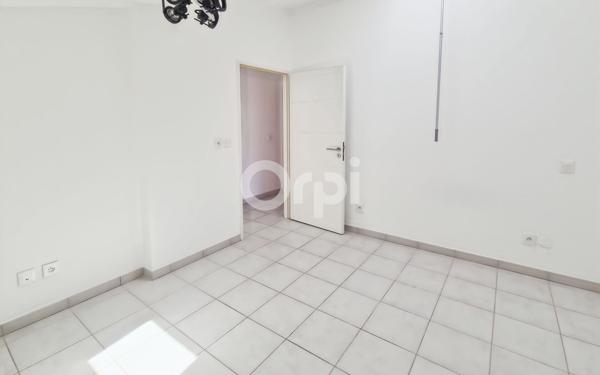 Appartement à vendre    5 pièces • 75 m2 Nice