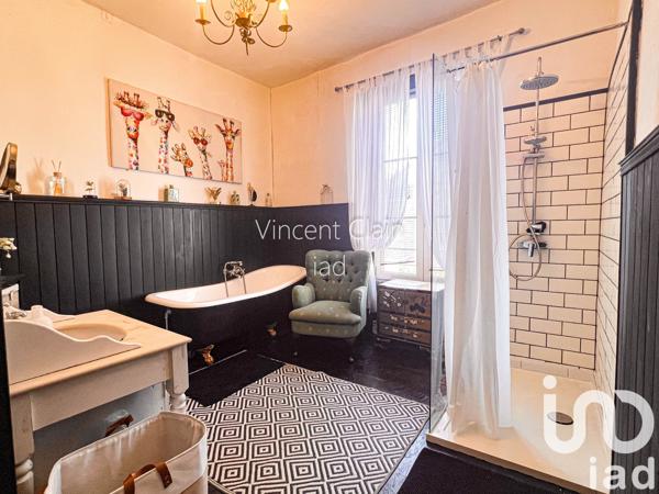 Maison à vendre 6 pièces 162 m² Villefagnan