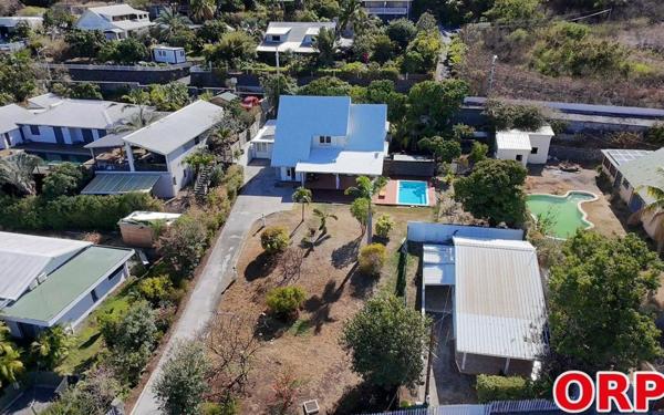 Maison à vendre    10 pièces • 270 m2 Saint-Paul