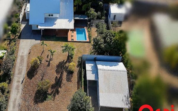 Maison à vendre    10 pièces • 270 m2 Saint-Paul