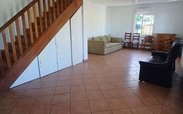 Maison à vendre    10 pièces • 270 m2 Saint-Paul