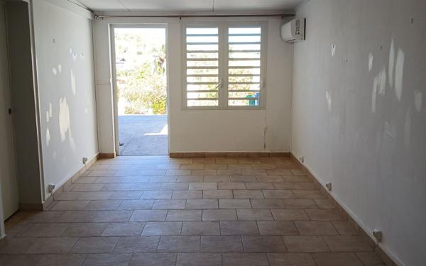 Maison à vendre    10 pièces • 270 m2 Saint-Paul