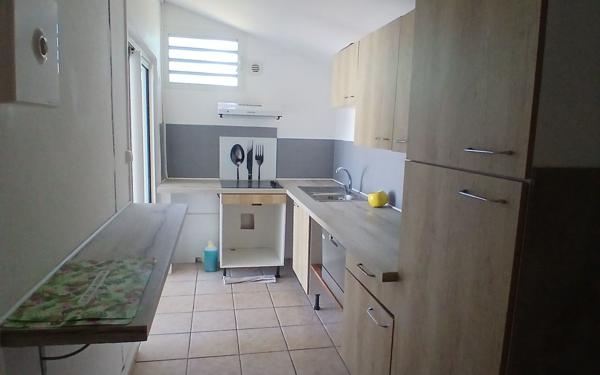 Maison à vendre    10 pièces • 270 m2 Saint-Paul