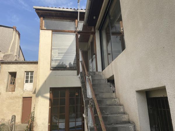 Maison de ville T4 avec garage et jardin