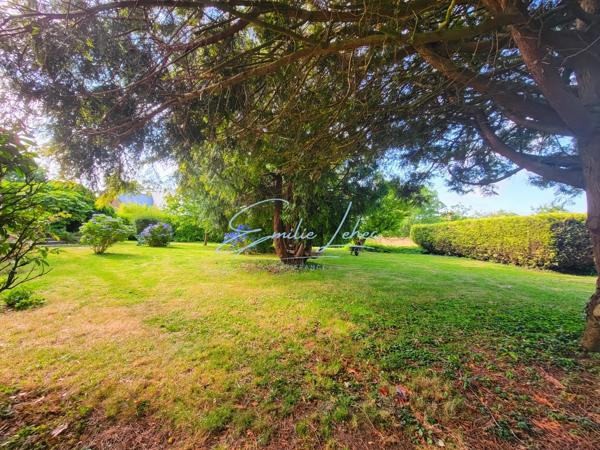 Trégunc – Maison 146 m² avec T2 indépendant, sous-sol complet et 5 580 m² de terrain au calme
