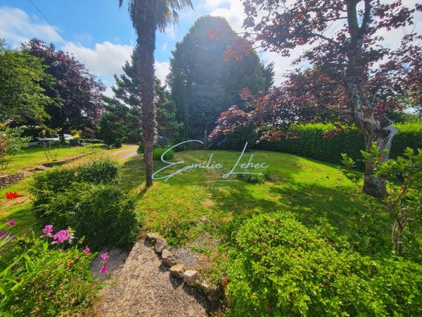 Trégunc – Maison 146 m² avec T2 indépendant, sous-sol complet et 5 580 m² de terrain au calme