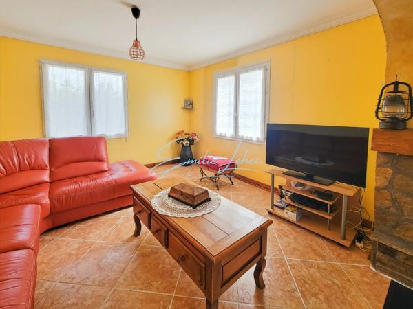 Trégunc – Maison 146 m² avec T2 indépendant, sous-sol complet et 5 580 m² de terrain au calme