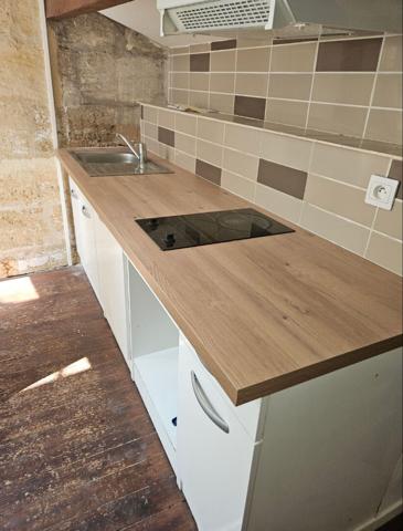 Vaste appartement mansardé et climatisé - quartier Nansouty