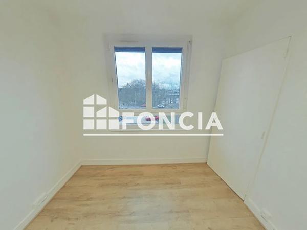 Location Appartement 4 pièces 65.6 m² - 27 A1 BOULEVARD DE L'UNIVERSITE Dijon 21000