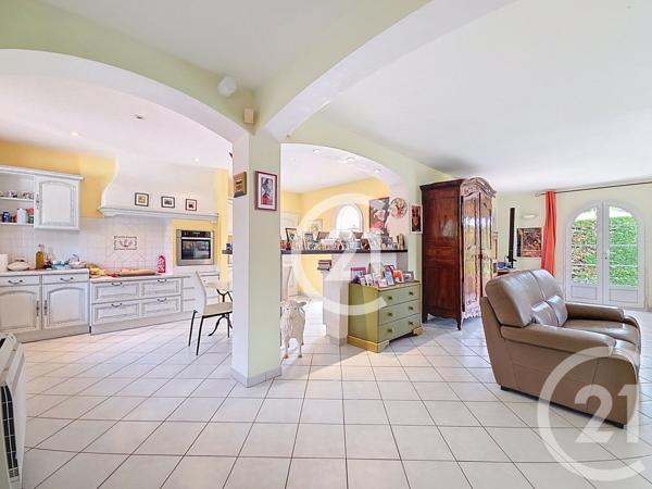 Maison à vendre  5 pièces - 157,51 m2 MOURIES - 13
