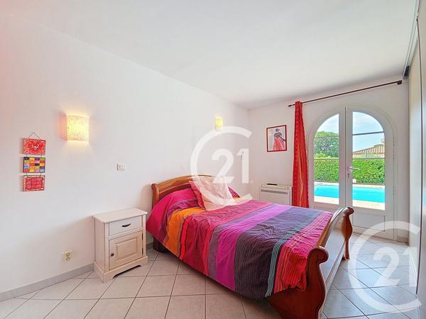 Maison à vendre  5 pièces - 157,51 m2 MOURIES - 13