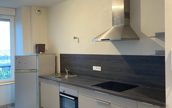 Appartement à louer    3 pièces • 83,59 m2 Brest