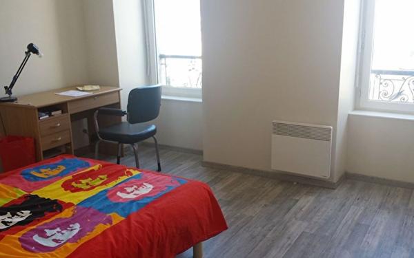 Appartement à louer    3 pièces • 83,59 m2 Brest