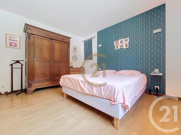 Maison à vendre  5 pièces - 151,60 m2 TRANS EN PROVENCE - 83