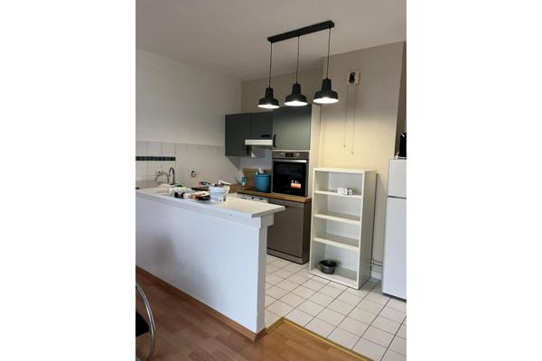 A LOUER : T2 à LILLE • • 1 045 € CC • Réf. 001-00492-001